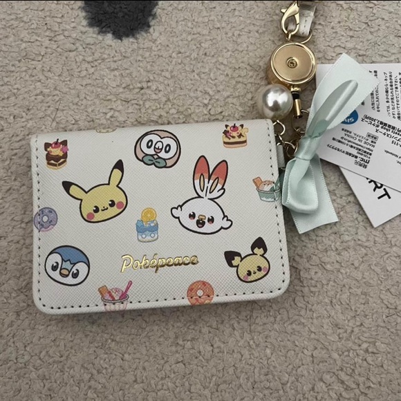 BNWT Japan Pokémon Pikachu Pichu Scorbunny Piplup wristlet Card wallet w reel - Picture 3 of 9